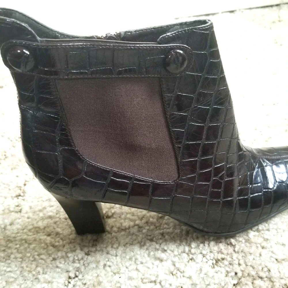 Franco Sarto Flynn Brown Faux Patent Leather Ankle Boots -Size 9.5 M